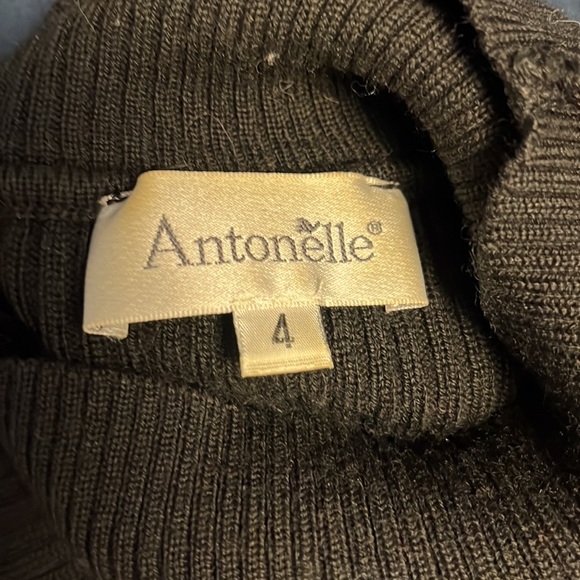 Antonelle Merino wool turtle neck black sweater size M - Picture 6 of 6